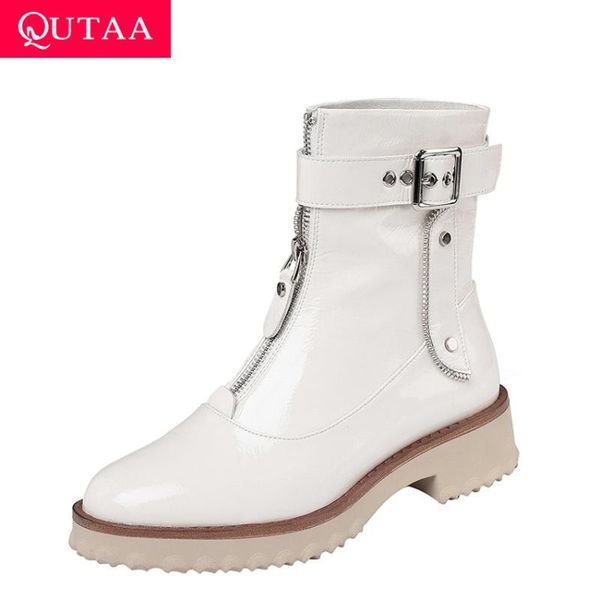 qutaa 2020 cow patent leather middle heel fashion women shoes round toe front zipper buckle hook&loop ankle boots size 34-42, Black
qutaa 2020 cow patent leather middle heel fashion women shoes round toe front zipper buckle hook&loop ankle boots size 34-42, Black
