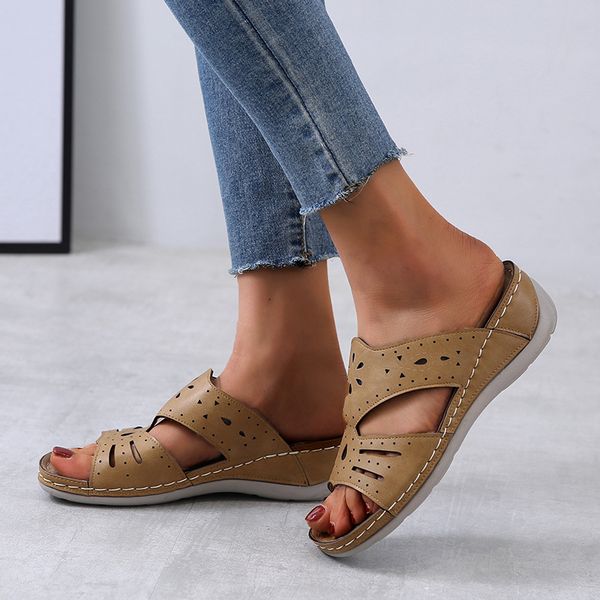 cross-border casual sandals women 2020 new europe and the united states thick bottom slope hollow out ladies slippers, Black
cross-border casual sandals women 2020 new europe and the united states thick bottom slope hollow out ladies slippers, Black