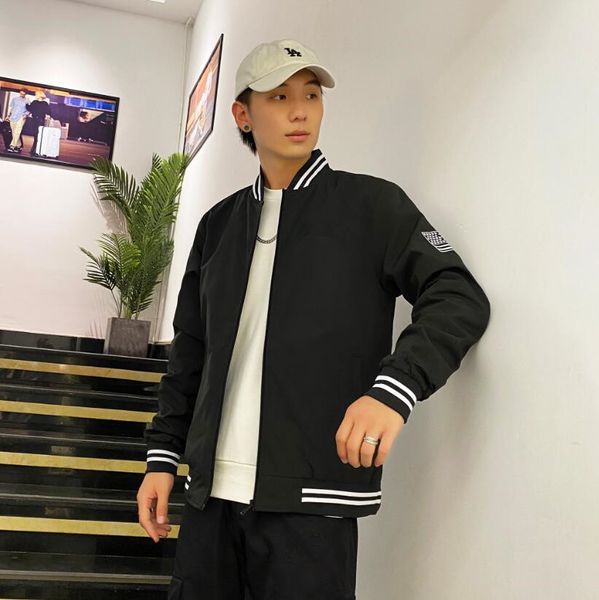 2019 new lc5508 couple windbreaker summer sunscreen reflective jacket men thin light male jackets wind breaker autumn men's coats, Black;brown
2019 new lc5508 couple windbreaker summer sunscreen reflective jacket men thin light male jackets wind breaker autumn men's coats, Black;brown