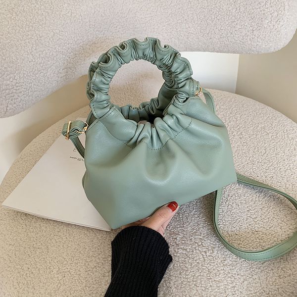 pleated soft pu leather cloud handbag women crossbody bags 2020 new fashion travel ladies shoulder messenger bag female purses
pleated soft pu leather cloud handbag women crossbody bags 2020 new fashion travel ladies shoulder messenger bag female purses