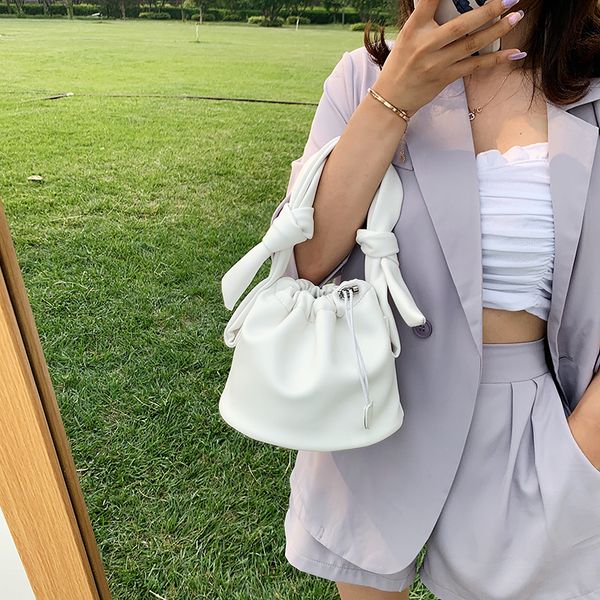 малой кожа pu кулиской bucket bag lady crossbody сумка женщина 2020 сплошного цвет плечо сумка женщина крест тело сумка
малой кожа pu кулиской bucket bag lady crossbody сумка женщина 2020 сплошного цвет плечо сумка женщина крест тело сумка