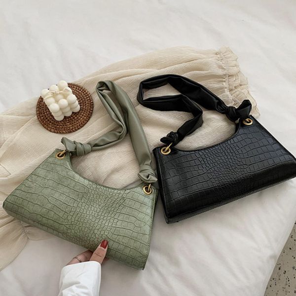 amelie galanti 2020 summer new wave armpit bag female baguette bag crocodile pattern female niche design shoulder
amelie galanti 2020 summer new wave armpit bag female baguette bag crocodile pattern female niche design shoulder