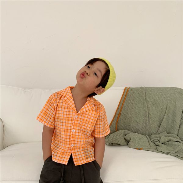 2020 korean boys ' short sleeve shirt boys' fluorescent plaid shirt top, White;black
2020 korean boys ' short sleeve shirt boys' fluorescent plaid shirt top, White;black