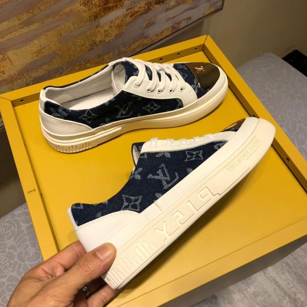2020-2019f new italian luxury fashion casual shoes snake skin wild sports shoes men's designer business shoes large size 38-45
2020-2019f new italian luxury fashion casual shoes snake skin wild sports shoes men's designer business shoes large size 38-45