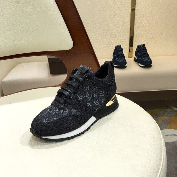 2020e limited edition men's and women's classic alphabet low-casual sports shoes, fashionable wild couple party shoes, size: 3, Black
2020e limited edition men's and women's classic alphabet low-casual sports shoes, fashionable wild couple party shoes, size: 3, Black