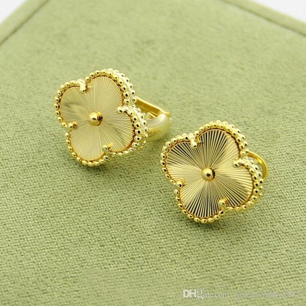 new style luxury designer jewelry women earrings clover stud high version silver 18k gold textures 1.3cm four leaf flower stud earrings
new style luxury designer jewelry women earrings clover stud high version silver 18k gold textures 1.3cm four leaf flower stud earrings