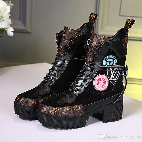 2020 luxury women boots laureate platform desert boot womens shoes autumn and winter footwears lightweight plus size women shoes drop ship
2020 luxury women boots laureate platform desert boot womens shoes autumn and winter footwears lightweight plus size women shoes drop ship