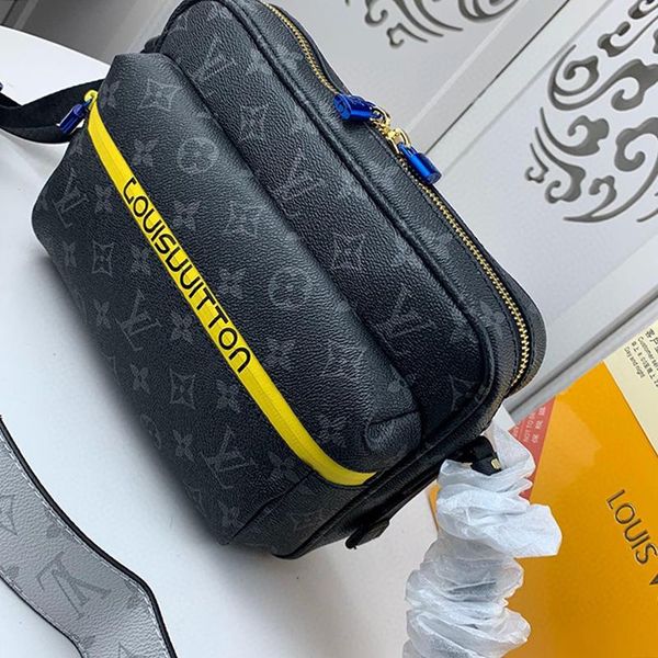 classic style men bag leather shoulder bags bolsa de hombro new arrival zipper crossbody bag luxury designer men messenger bags drop ship
classic style men bag leather shoulder bags bolsa de hombro new arrival zipper crossbody bag luxury designer men messenger bags drop ship