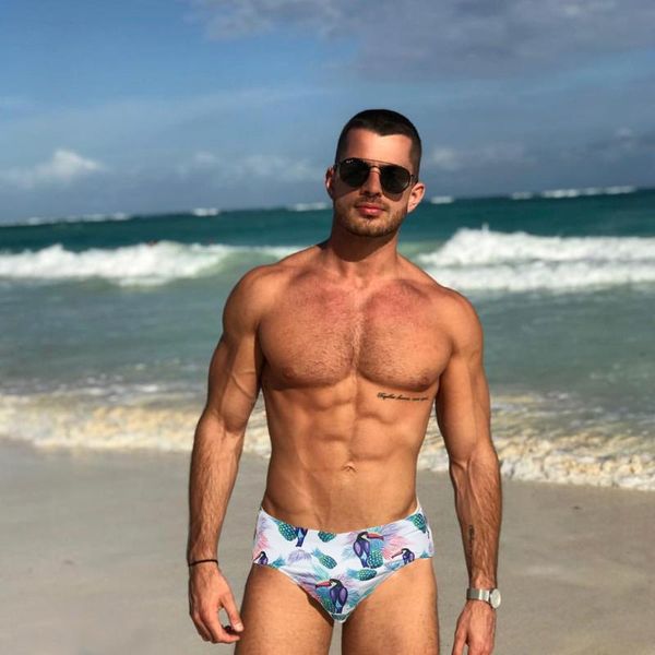 printing swimwear men shorts low waist swimming trunks quick dry fashion swimsuit push pad briefs bathing beach wear surf#g2
printing swimwear men shorts low waist swimming trunks quick dry fashion swimsuit push pad briefs bathing beach wear surf#g2