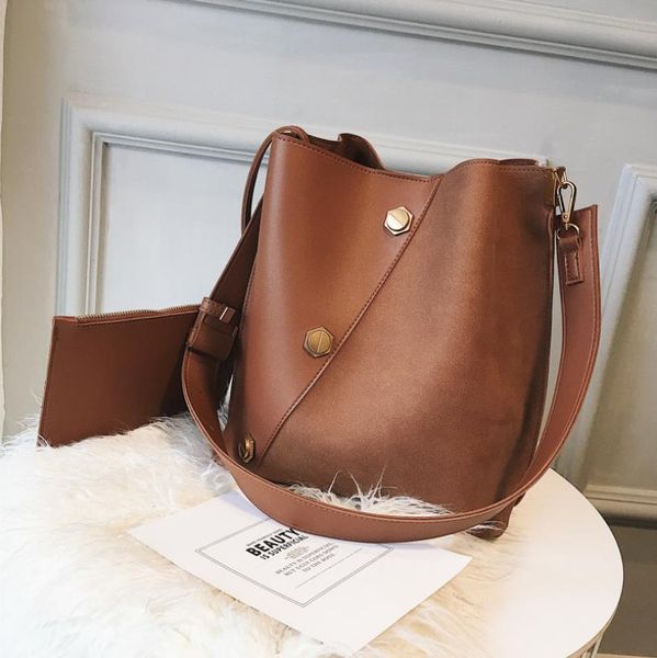 women's handbag new fashion bag simple large capacity bucket bag single shoulder messenger bag womens cross body
women's handbag new fashion bag simple large capacity bucket bag single shoulder messenger bag womens cross body