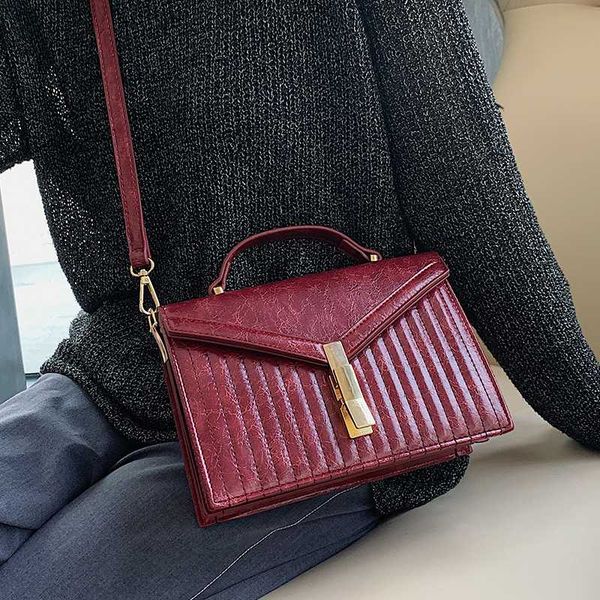 vintage fashion female tote crossbody bag 2020 new pu leather women's designer handbag lock shoulder messenger bag
vintage fashion female tote crossbody bag 2020 new pu leather women's designer handbag lock shoulder messenger bag
