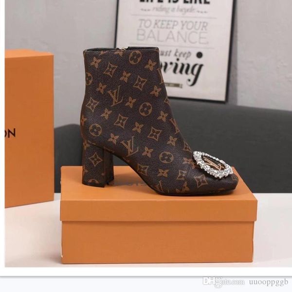 2019y new ladies casual fashion booties luxury women's travel party shoes, original box packaging fast deliverr, Black
2019y new ladies casual fashion booties luxury women's travel party shoes, original box packaging fast deliverr, Black
