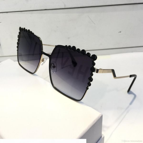 luxury 0051 sunglasse for women design popular sunglasses charming fashion uv protection silver sunglasses come with package, White;black
luxury 0051 sunglasse for women design popular sunglasses charming fashion uv protection silver sunglasses come with package, White;black