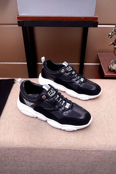 2020e high-end mesh stitching black and white low-casual tide shoes, fashionable wild lace-up sports running shoes, size: 38-45
2020e high-end mesh stitching black and white low-casual tide shoes, fashionable wild lace-up sports running shoes, size: 38-45