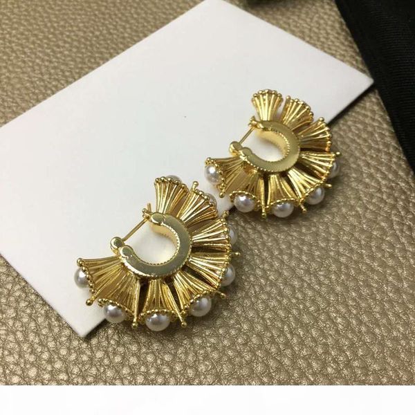 g new women earrings yellow gold plated pearl hoops earrings for girls women for party wedding nice gift for friend, Golden;silver
g new women earrings yellow gold plated pearl hoops earrings for girls women for party wedding nice gift for friend, Golden;silver
