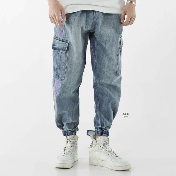 autumn street hip hop loose washed white embroidered multi-pocket casual pants casual pants jeans trendy men's harlan leggings, Blue
autumn street hip hop loose washed white embroidered multi-pocket casual pants casual pants jeans trendy men's harlan leggings, Blue