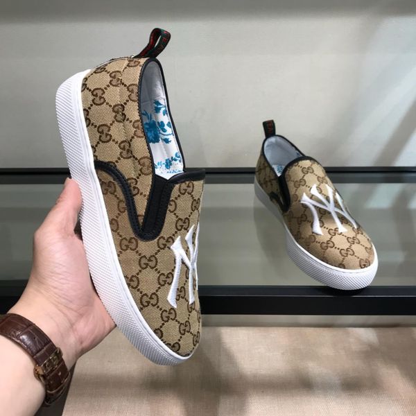 2019g spring new breathable british lok fu shoes one foot men's shoes. fashion sports shoes original box packaging 38-4411, Black
2019g spring new breathable british lok fu shoes one foot men's shoes. fashion sports shoes original box packaging 38-4411, Black