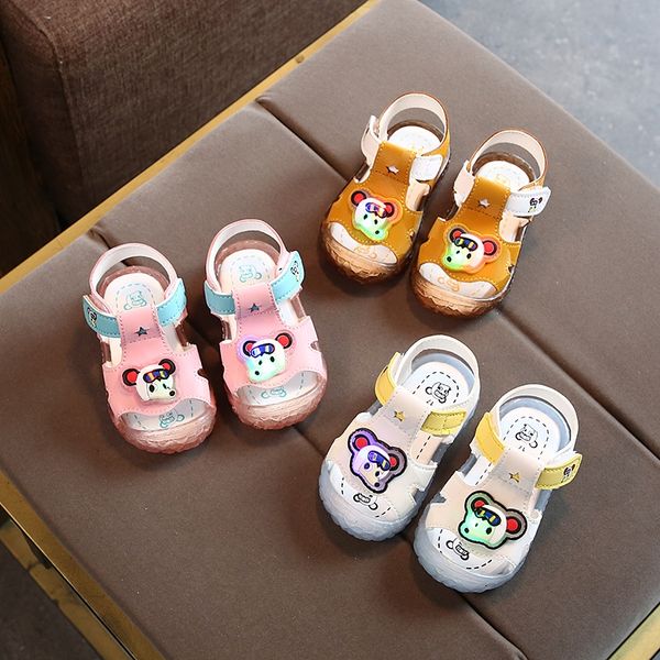 2020 sals breathable toddler shoes for boys and girls cartoon sandals for boys and girls, Black;red
2020 sals breathable toddler shoes for boys and girls cartoon sandals for boys and girls, Black;red