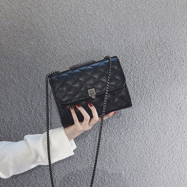 2020 new fashion women's fashionable chain bag all-match single diamond diamond shoulder diagonal lock net red small black bag, White
2020 new fashion women's fashionable chain bag all-match single diamond diamond shoulder diagonal lock net red small black bag, White