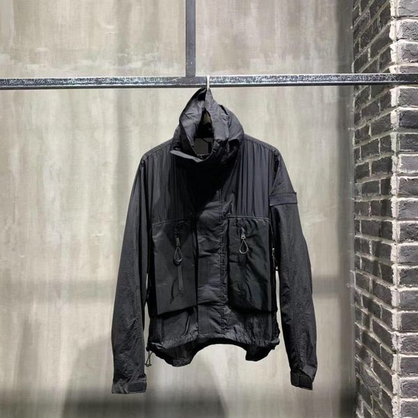 2020 fashion new men's hooded jacket multi pocket splicing couple comfortable and breathable men's designer jacket, Black;brown
2020 fashion new men's hooded jacket multi pocket splicing couple comfortable and breathable men's designer jacket, Black;brown