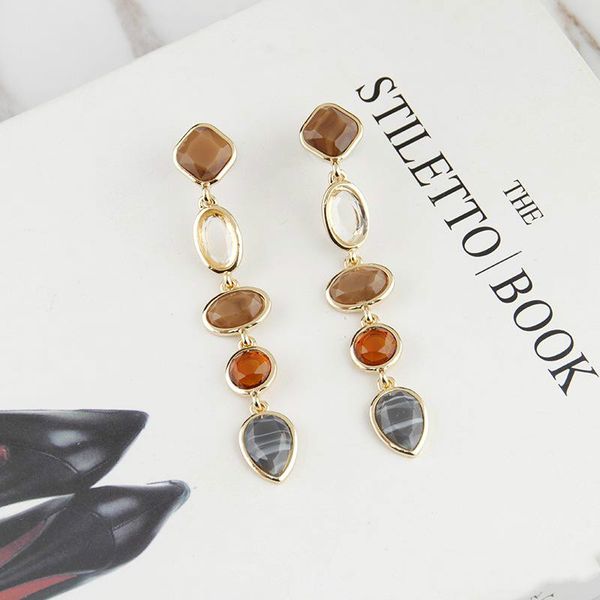 3 colors chic luxury resin earrings fashion jewelry accessories earring back studs eardrop for women wholesale, Golden;silver
3 colors chic luxury resin earrings fashion jewelry accessories earring back studs eardrop for women wholesale, Golden;silver
