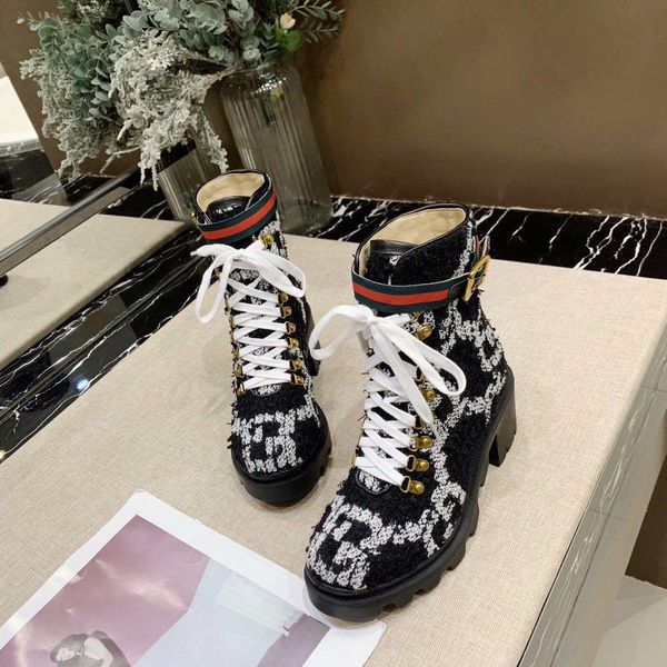 2020b new high-end martin boots female british wind flat boots ladies locomotive handsome short boots, original box delivery
2020b new high-end martin boots female british wind flat boots ladies locomotive handsome short boots, original box delivery