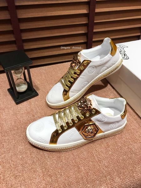 2021-2020h high -end men 's embroidered alphabet casual shoes breathable leather classic sneakers high -quality lace -up low -shoe, Black
2021-2020h high -end men 's embroidered alphabet casual shoes breathable leather classic sneakers high -quality lace -up low -shoe, Black