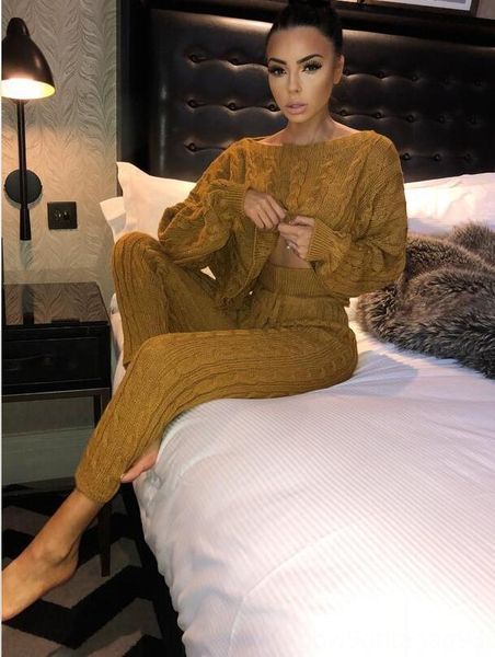 autumn and winter new internet celebrity suit round sweater woolen trousers neck woolen trousers long sleeve suit sweater, Black
autumn and winter new internet celebrity suit round sweater woolen trousers neck woolen trousers long sleeve suit sweater, Black