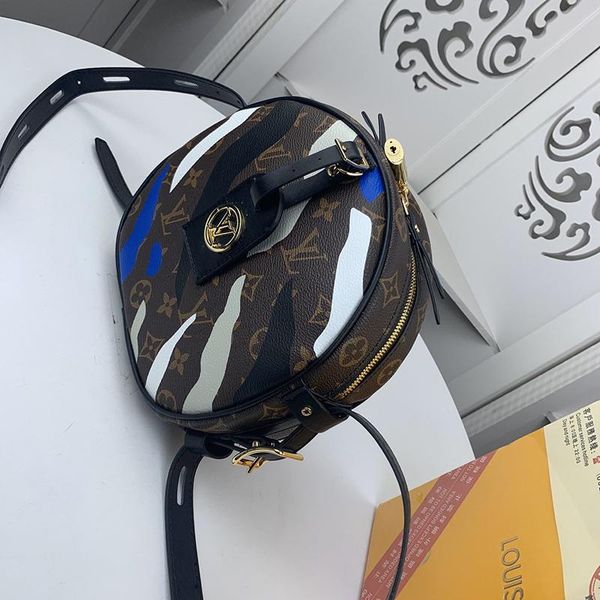 drop ship womens bag shoulder crossbody bag luxury designer womens shoulder bags fashion leather lady bags fast delivery
drop ship womens bag shoulder crossbody bag luxury designer womens shoulder bags fashion leather lady bags fast delivery