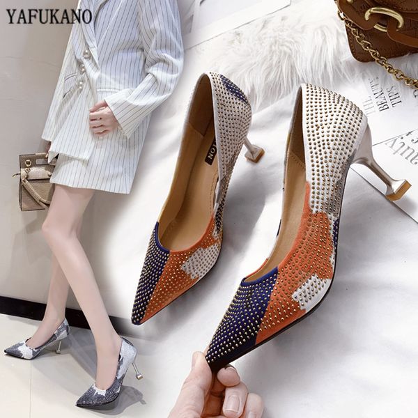 luxury rhinestones women pumps 2020 brand design thin heels pointed toe high heels elegant lady career office shoe colorful, Black
luxury rhinestones women pumps 2020 brand design thin heels pointed toe high heels elegant lady career office shoe colorful, Black