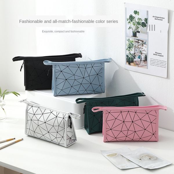 9t868 web celebrity korean style portable geometric diamond cosmetic diamond pu cosmetic bag women's large and small waterproof washing
9t868 web celebrity korean style portable geometric diamond cosmetic diamond pu cosmetic bag women's large and small waterproof washing
