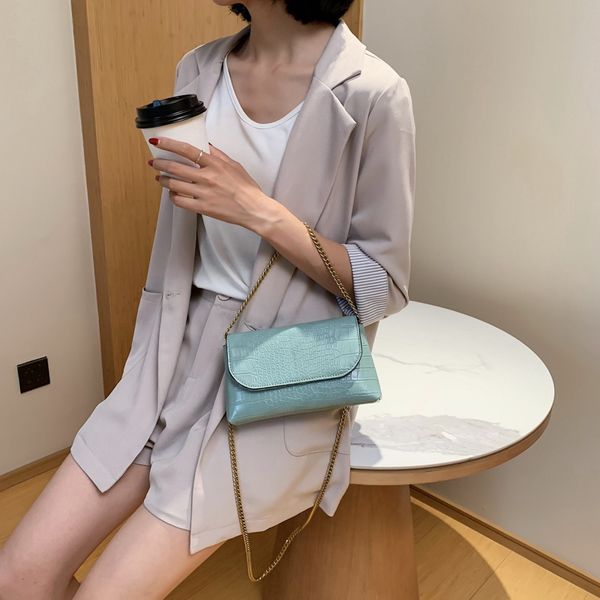 women rivet messenger bag chains envelope small flap crossbody shoulder handbag for girls pu leather flap mochilas bolsa
women rivet messenger bag chains envelope small flap crossbody shoulder handbag for girls pu leather flap mochilas bolsa
