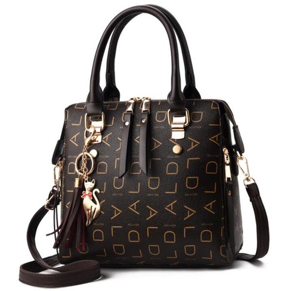 2020 ins tassel designers fashion women pu leather bag large capacity shoulder bags casual tote simple lady handle handbags
2020 ins tassel designers fashion women pu leather bag large capacity shoulder bags casual tote simple lady handle handbags