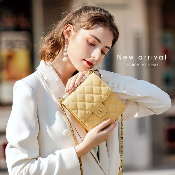 2020 new fashion mini pu beaded decoration retro lock diamond lattice chain flap shoulder bag crossbody office daily
2020 new fashion mini pu beaded decoration retro lock diamond lattice chain flap shoulder bag crossbody office daily