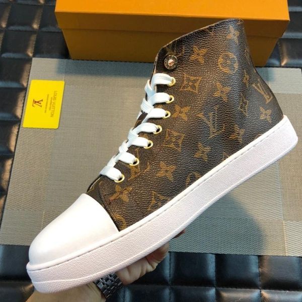2020wp new luxury men's casual fashion sneakers for sale, outdoor travel, sports laces, original box, fast delivery, Black
2020wp new luxury men's casual fashion sneakers for sale, outdoor travel, sports laces, original box, fast delivery, Black