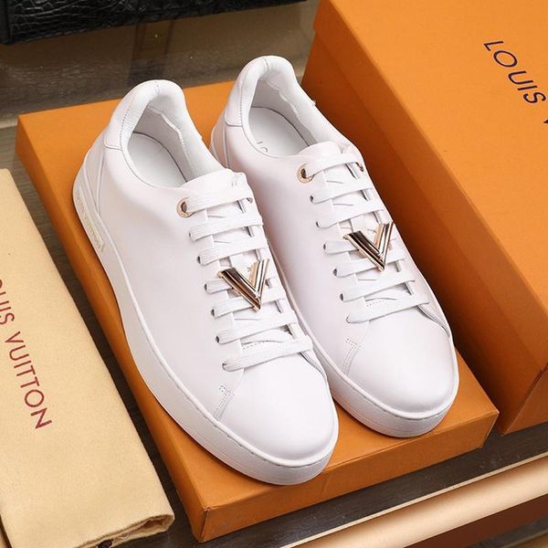 new arrival frontrow sneaker men 's shoes fashion design comfortable sports shoes plus size lace -up casual men shoes chaussures pour, Black
new arrival frontrow sneaker men 's shoes fashion design comfortable sports shoes plus size lace -up casual men shoes chaussures pour, Black