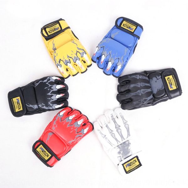 taekwondo leak finger boxing sleeve men's and women's half finger sanda gloves and gloves boxing sleeve
taekwondo leak finger boxing sleeve men's and women's half finger sanda gloves and gloves boxing sleeve