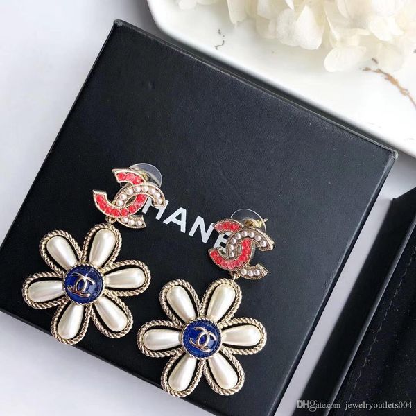 brass material charm drop earring with pearl and logo stud earring jewelry for women gift drop shipping ps5787, Golden
brass material charm drop earring with pearl and logo stud earring jewelry for women gift drop shipping ps5787, Golden