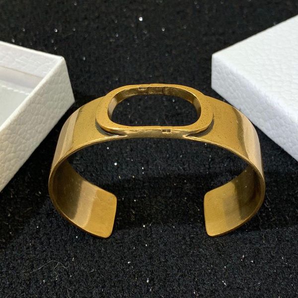 have stamps fashion love gold letter charm bracelets bangle pulsera for women party wedding lovers gift jewelry with box, Black
have stamps fashion love gold letter charm bracelets bangle pulsera for women party wedding lovers gift jewelry with box, Black