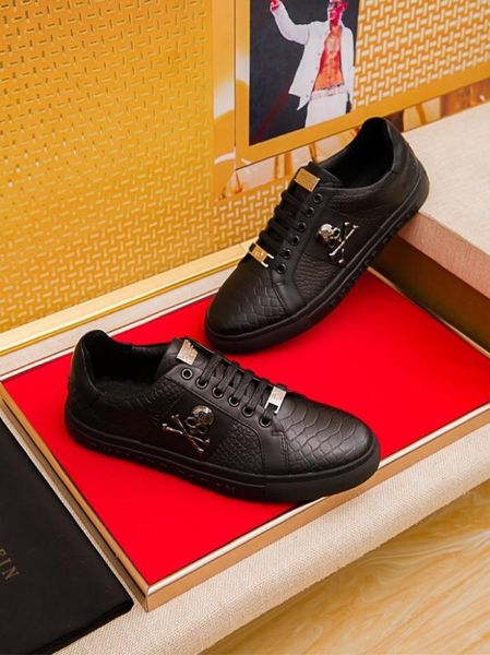 2019nn custom men's casual tide shoes, sports wild leather low-shoes, original packaging shoe box delivery 38-45, Black
2019nn custom men's casual tide shoes, sports wild leather low-shoes, original packaging shoe box delivery 38-45, Black