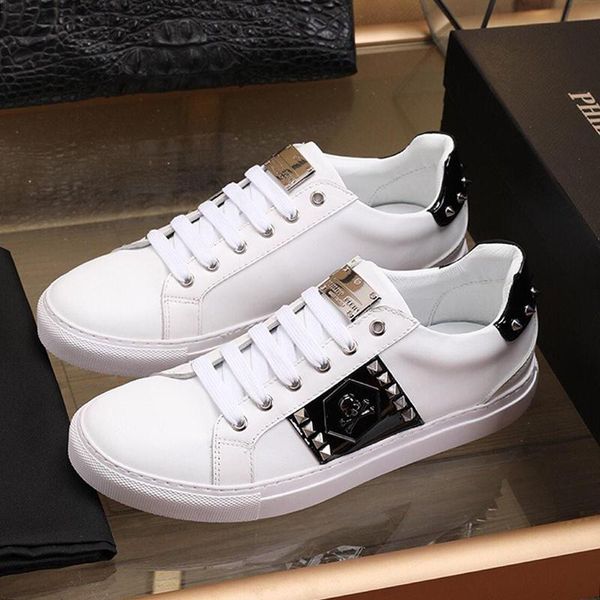 low studs mens shoes zapatillas hombre fashion sneakers flats platforms comfortable outdoor walking lightweight shoes
low studs mens shoes zapatillas hombre fashion sneakers flats platforms comfortable outdoor walking lightweight shoes