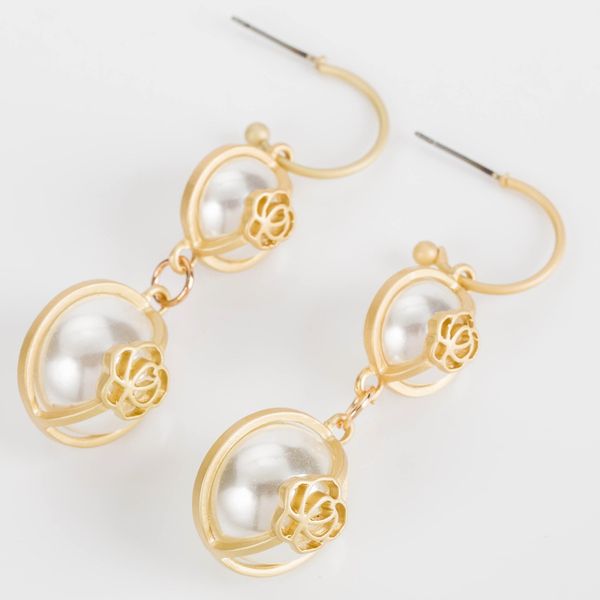 exaggerated imitation pearl earrings women's fashion earrings creative earrings, Golden
exaggerated imitation pearl earrings women's fashion earrings creative earrings, Golden