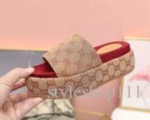 2019 new style women's 573018 slide sandal classic fashion designer ladies red strawberry colored flip flops popular brands with th, Red;white
2019 new style women's 573018 slide sandal classic fashion designer ladies red strawberry colored flip flops popular brands with th, Red;white