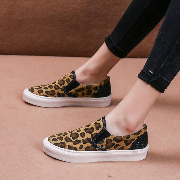 canvas shoes women 2020 new low flat bottom one legged lefook shoes casual thick soled outer wear student, Black
canvas shoes women 2020 new low flat bottom one legged lefook shoes casual thick soled outer wear student, Black
