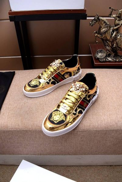 2020r high-end medusa leather print and color matching low-casual tide shoes, fashionable wild lace-up sneakers, size: 38-45, Black
2020r high-end medusa leather print and color matching low-casual tide shoes, fashionable wild lace-up sneakers, size: 38-45, Black