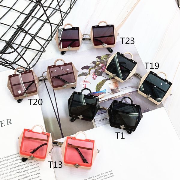 metal polygonal kids sunglasses uv400 vintage cute sunglasses girls boys goggles children glasses gafas de sol mujer, White;black
metal polygonal kids sunglasses uv400 vintage cute sunglasses girls boys goggles children glasses gafas de sol mujer, White;black