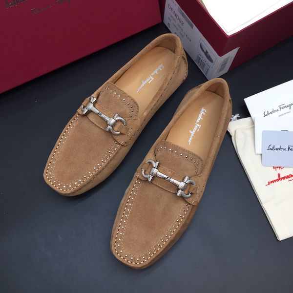 2020 latest orange leather casual shoes men casual shoes fashion trend comfortable shoe size 39-44 type 39745400596
2020 latest orange leather casual shoes men casual shoes fashion trend comfortable shoe size 39-44 type 39745400596