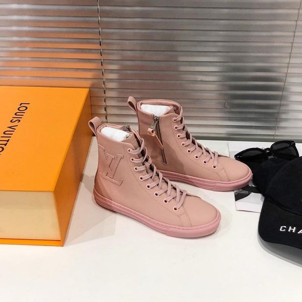 32 designer luxury female casual fashion shoes, outdoor casual travel shoes, fast delivery, original box, Black
32 designer luxury female casual fashion shoes, outdoor casual travel shoes, fast delivery, original box, Black