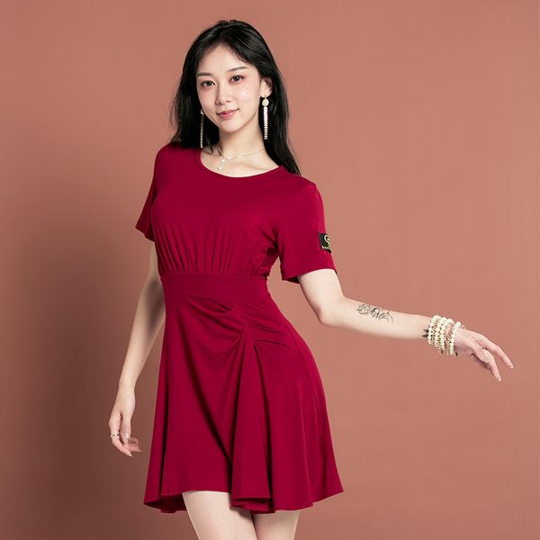 2020 new latin dance costume female round neck slim short-sleeved ballroom cha cha samba dancing dress stage wear dwy4117, Black;red
2020 new latin dance costume female round neck slim short-sleeved ballroom cha cha samba dancing dress stage wear dwy4117, Black;red