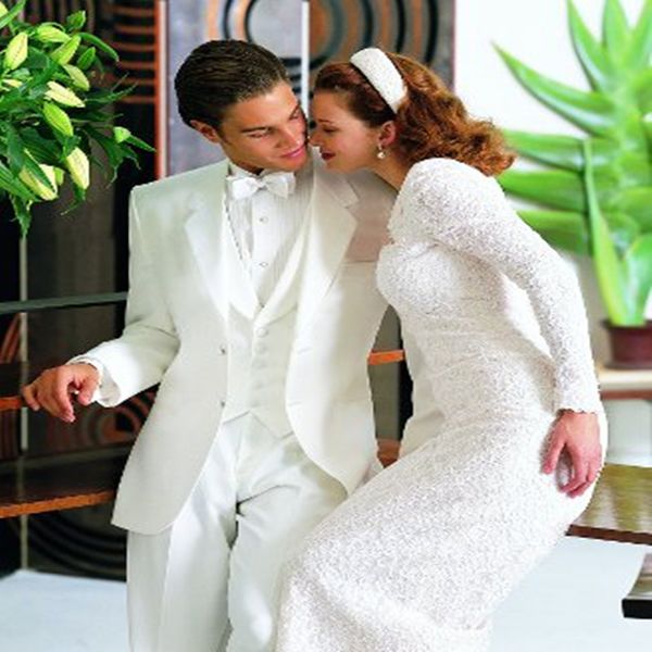 2020 white mens wedding suits custom made prom party groom tuxedos 3 piece high-end new design set (blazer+vest+pants, White;black
2020 white mens wedding suits custom made prom party groom tuxedos 3 piece high-end new design set (blazer+vest+pants, White;black